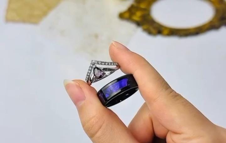 Metal Stone Couple Ring